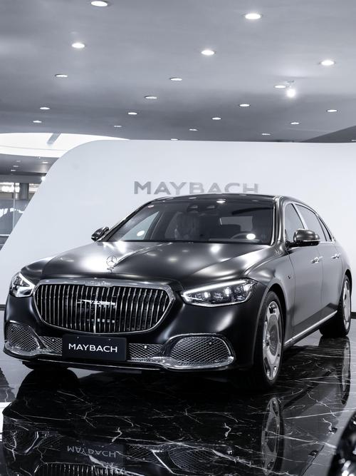 广州142岚图汽车的售后服务让用户无忧出行，迈巴赫未来的豪华车趋势