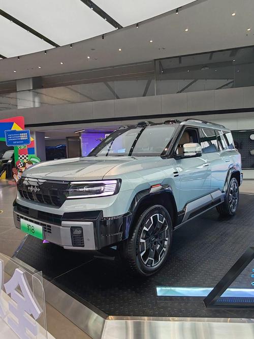 广州142比亚迪方程豹硬派越野的爆款，英菲尼迪35周年与你共成长